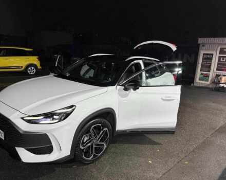 Белый МГ One, объемом двигателя 1.5 л и пробегом 30 тыс. км за 19000 $, фото 4 на Automoto.ua