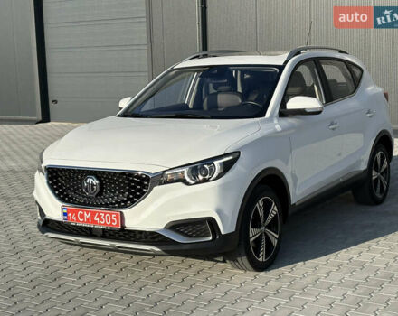 Белый МГ ZS EV, объемом двигателя 0 л и пробегом 52 тыс. км за 13650 $, фото 16 на Automoto.ua