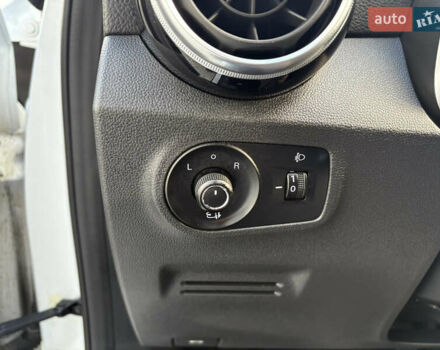 Белый МГ ZS EV, объемом двигателя 0 л и пробегом 52 тыс. км за 13650 $, фото 43 на Automoto.ua