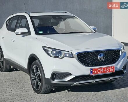 Белый МГ ZS EV, объемом двигателя 0 л и пробегом 62 тыс. км за 13700 $, фото 2 на Automoto.ua