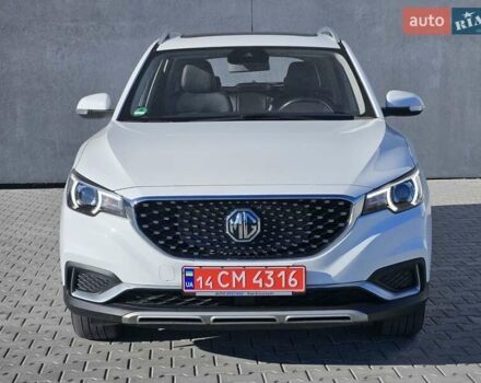 Белый МГ ZS EV, объемом двигателя 0 л и пробегом 62 тыс. км за 13700 $, фото 21 на Automoto.ua