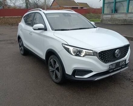 Белый МГ ZS EV, объемом двигателя 0 л и пробегом 31 тыс. км за 13900 $, фото 2 на Automoto.ua
