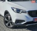 Белый МГ ZS EV, объемом двигателя 0 л и пробегом 62 тыс. км за 13700 $, фото 6 на Automoto.ua