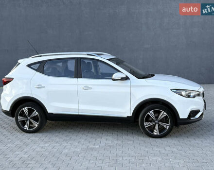 Белый МГ ZS EV, объемом двигателя 0 л и пробегом 52 тыс. км за 13650 $, фото 12 на Automoto.ua