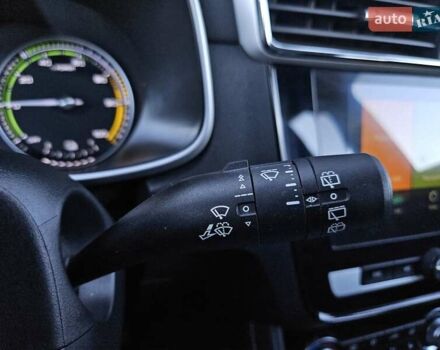 Белый МГ ZS EV, объемом двигателя 0 л и пробегом 62 тыс. км за 13700 $, фото 57 на Automoto.ua