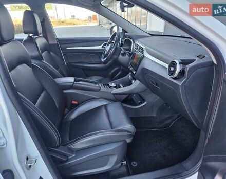 Белый МГ ZS EV, объемом двигателя 0 л и пробегом 62 тыс. км за 13700 $, фото 37 на Automoto.ua
