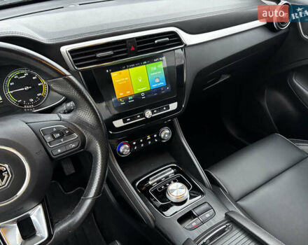 Белый МГ ZS EV, объемом двигателя 0 л и пробегом 36 тыс. км за 14450 $, фото 14 на Automoto.ua