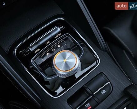 Белый МГ ZS EV, объемом двигателя 0 л и пробегом 62 тыс. км за 13700 $, фото 47 на Automoto.ua