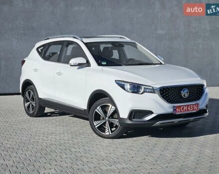 Белый МГ ZS EV, объемом двигателя 0 л и пробегом 62 тыс. км за 13700 $, фото 1 на Automoto.ua