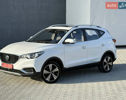 Белый МГ ZS EV, объемом двигателя 0 л и пробегом 52 тыс. км за 13650 $, фото 4 на Automoto.ua