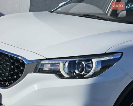 Белый МГ ZS EV, объемом двигателя 0 л и пробегом 62 тыс. км за 13700 $, фото 16 на Automoto.ua
