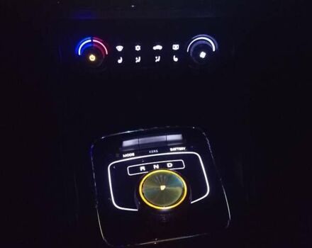 Белый МГ ZS EV, объемом двигателя 0 л и пробегом 36 тыс. км за 12999 $, фото 27 на Automoto.ua