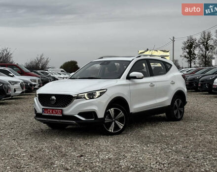 Белый МГ ZS EV, объемом двигателя 0 л и пробегом 36 тыс. км за 14450 $, фото 2 на Automoto.ua