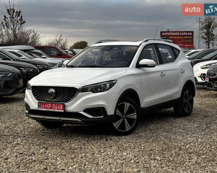 Белый МГ ZS EV, объемом двигателя 0 л и пробегом 57 тыс. км за 14100 $, фото 5 на Automoto.ua