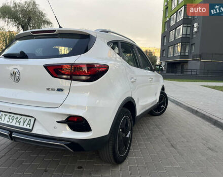 Белый МГ ZS EV, объемом двигателя 0 л и пробегом 55 тыс. км за 14999 $, фото 7 на Automoto.ua