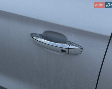 Білий МГ ZS EV, об'ємом двигуна 0 л та пробігом 70 тис. км за 13850 $, фото 15 на Automoto.ua