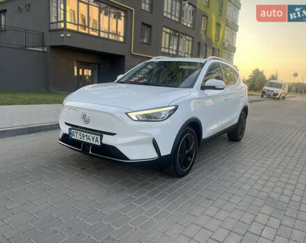 Белый МГ ZS EV, объемом двигателя 0 л и пробегом 55 тыс. км за 14999 $, фото 3 на Automoto.ua