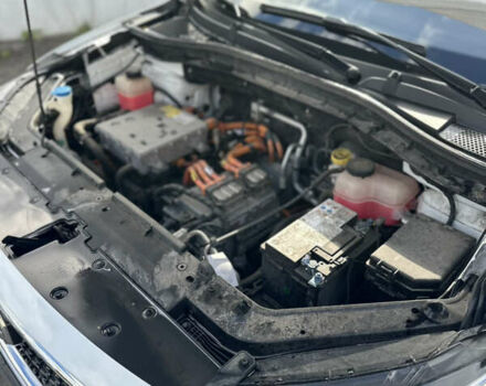 Білий МГ ZS EV, об'ємом двигуна 0 л та пробігом 50 тис. км за 14200 $, фото 24 на Automoto.ua