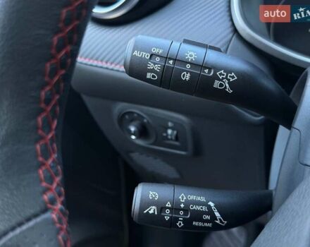 Білий МГ ZS EV, об'ємом двигуна 0 л та пробігом 83 тис. км за 16200 $, фото 3 на Automoto.ua