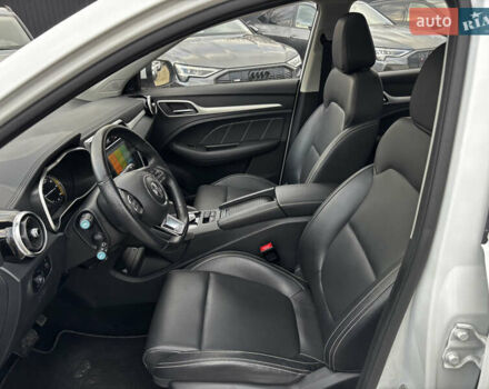 Белый МГ ZS EV, объемом двигателя 0 л и пробегом 36 тыс. км за 14000 $, фото 32 на Automoto.ua