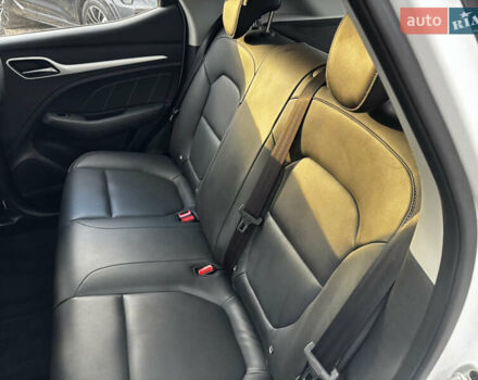 Белый МГ ZS EV, объемом двигателя 0 л и пробегом 57 тыс. км за 14100 $, фото 34 на Automoto.ua