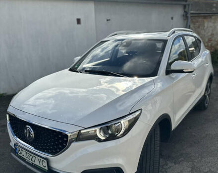 Білий МГ ZS EV, об'ємом двигуна 0 л та пробігом 50 тис. км за 14200 $, фото 6 на Automoto.ua