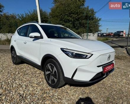 Білий МГ ZS EV, об'ємом двигуна 0 л та пробігом 83 тис. км за 16200 $, фото 13 на Automoto.ua
