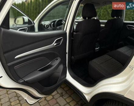 Белый МГ ZS EV, объемом двигателя 0 л и пробегом 8 тыс. км за 17500 $, фото 48 на Automoto.ua