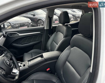 Белый МГ ZS EV, объемом двигателя 0 л и пробегом 45 тыс. км за 14300 $, фото 34 на Automoto.ua