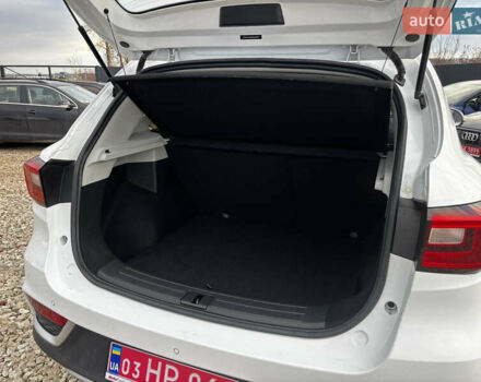 Белый МГ ZS EV, объемом двигателя 0 л и пробегом 57 тыс. км за 14100 $, фото 37 на Automoto.ua