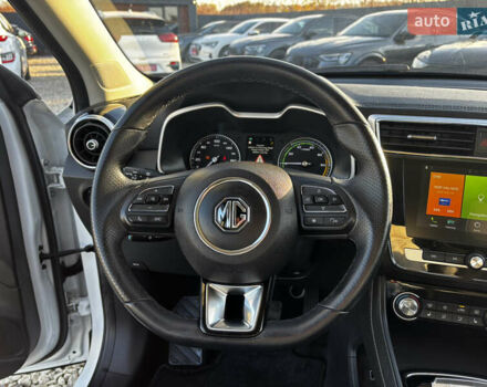 Белый МГ ZS EV, объемом двигателя 0 л и пробегом 34 тыс. км за 14100 $, фото 30 на Automoto.ua
