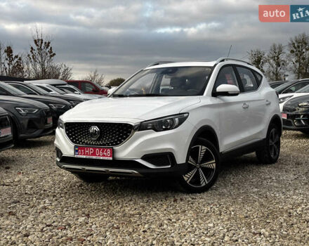 Белый МГ ZS EV, объемом двигателя 0 л и пробегом 57 тыс. км за 14100 $, фото 1 на Automoto.ua
