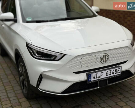 Белый МГ ZS EV, объемом двигателя 0 л и пробегом 8 тыс. км за 17500 $, фото 10 на Automoto.ua