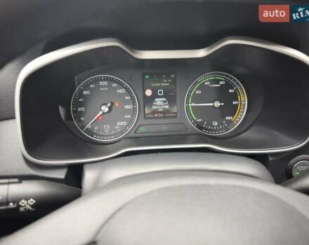 Білий МГ ZS EV, об'ємом двигуна 0 л та пробігом 12 тис. км за 13700 $, фото 24 на Automoto.ua