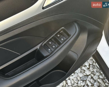Белый МГ ZS EV, объемом двигателя 0 л и пробегом 34 тыс. км за 14100 $, фото 32 на Automoto.ua