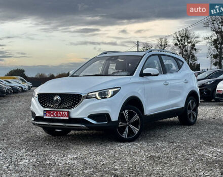 Білий МГ ZS EV, об'ємом двигуна 0 л та пробігом 70 тис. км за 13850 $, фото 3 на Automoto.ua