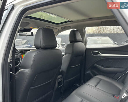 Белый МГ ZS EV, объемом двигателя 0 л и пробегом 36 тыс. км за 14000 $, фото 39 на Automoto.ua