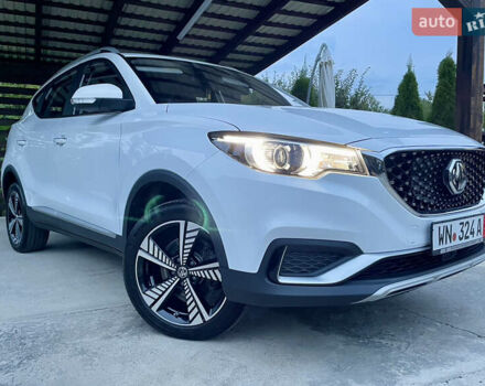 Белый МГ ZS EV, объемом двигателя 0 л и пробегом 45 тыс. км за 16999 $, фото 1 на Automoto.ua
