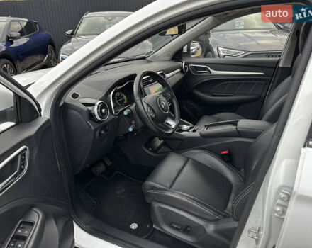 Белый МГ ZS EV, объемом двигателя 0 л и пробегом 36 тыс. км за 14000 $, фото 15 на Automoto.ua