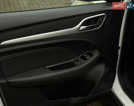 Белый МГ ZS EV, объемом двигателя 0 л и пробегом 8 тыс. км за 17500 $, фото 45 на Automoto.ua