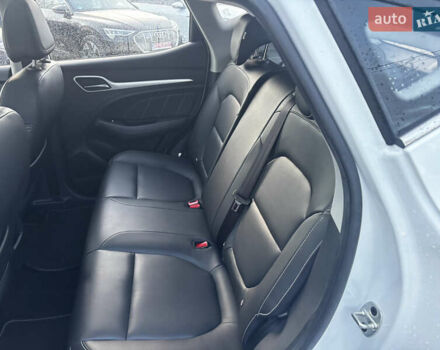 Білий МГ ZS EV, об'ємом двигуна 0 л та пробігом 70 тис. км за 13850 $, фото 37 на Automoto.ua