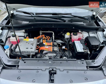 Белый МГ ZS EV, объемом двигателя 0 л и пробегом 45 тыс. км за 16999 $, фото 18 на Automoto.ua