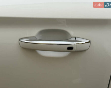 Белый МГ ZS EV, объемом двигателя 0 л и пробегом 8 тыс. км за 17500 $, фото 33 на Automoto.ua