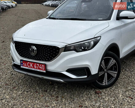 Білий МГ ZS EV, об'ємом двигуна 0 л та пробігом 42 тис. км за 14450 $, фото 20 на Automoto.ua