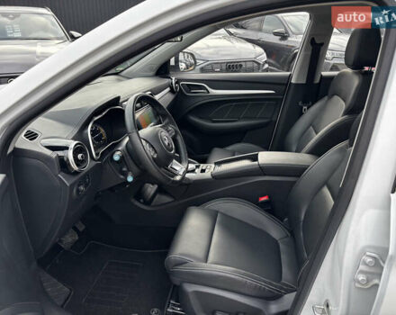 Белый МГ ZS EV, объемом двигателя 0 л и пробегом 45 тыс. км за 14300 $, фото 17 на Automoto.ua
