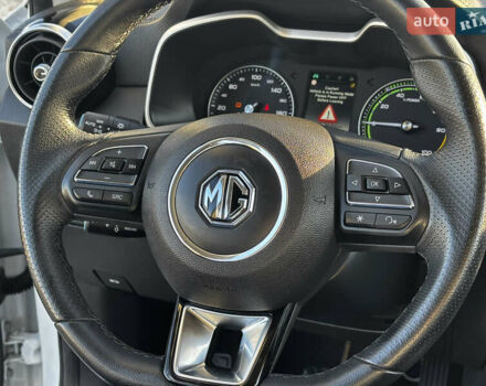 Белый МГ ZS EV, объемом двигателя 0 л и пробегом 34 тыс. км за 14100 $, фото 29 на Automoto.ua