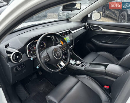 Білий МГ ZS EV, об'ємом двигуна 0 л та пробігом 36 тис. км за 14450 $, фото 32 на Automoto.ua