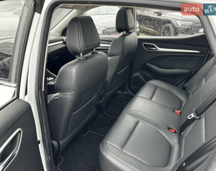 Білий МГ ZS EV, об'ємом двигуна 0 л та пробігом 42 тис. км за 14450 $, фото 54 на Automoto.ua