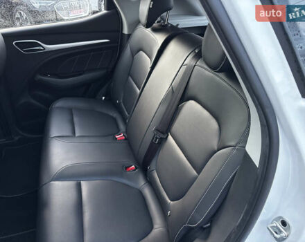 Білий МГ ZS EV, об'ємом двигуна 0 л та пробігом 70 тис. км за 13850 $, фото 42 на Automoto.ua