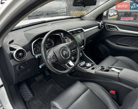 Білий МГ ZS EV, об'ємом двигуна 0 л та пробігом 42 тис. км за 14450 $, фото 36 на Automoto.ua
